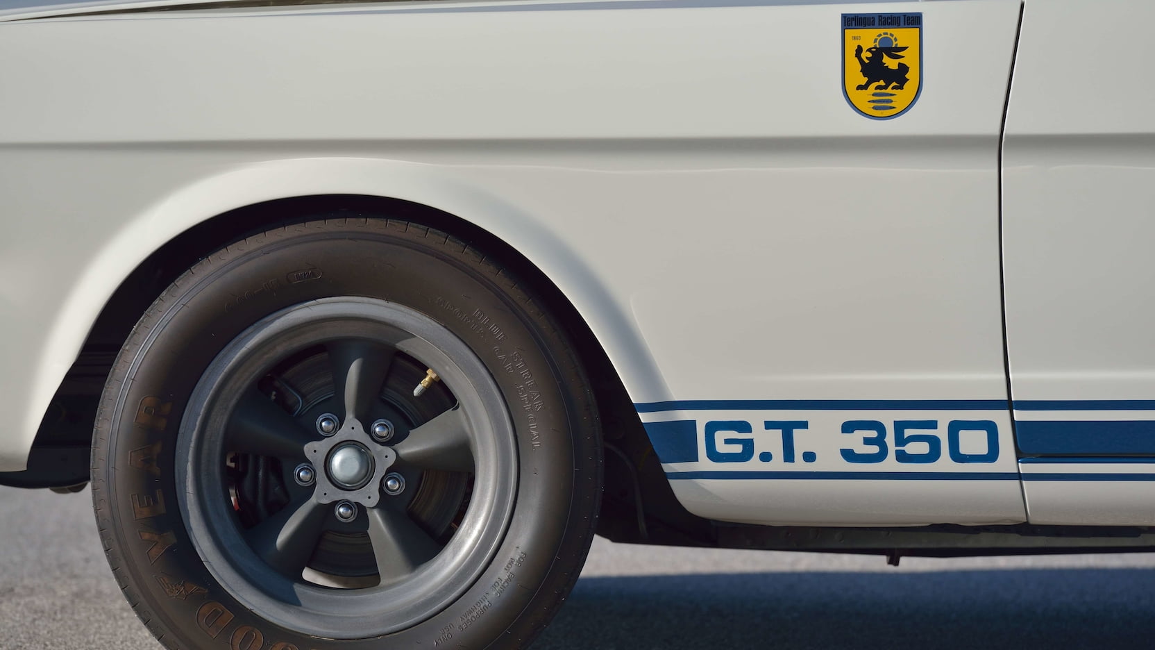 Shelby-Mustang-GT350R