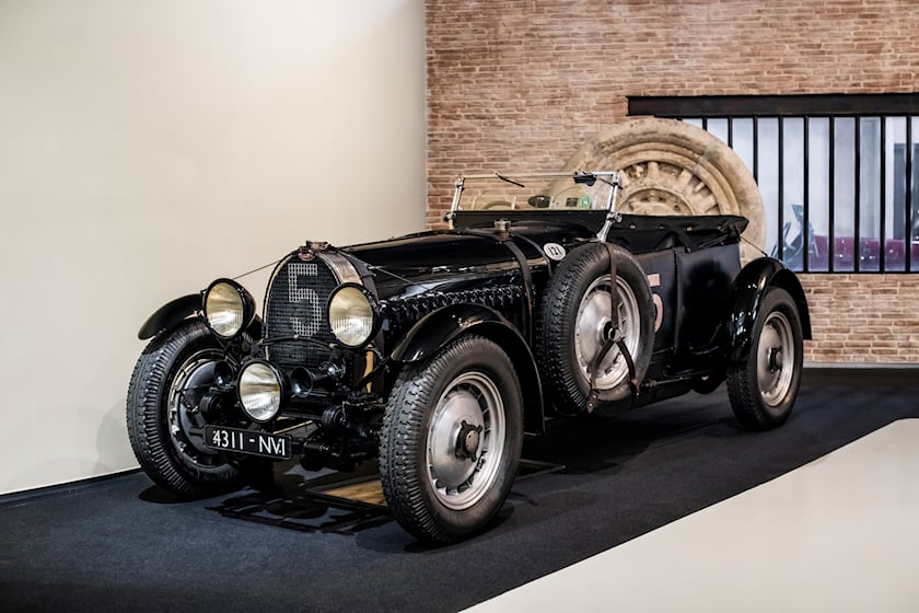 سسيارة Bugatti Type 50S 