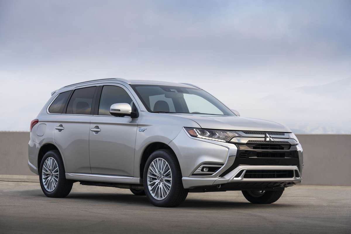 ميتسوبيشي-اوتلاندر-phev-2021
