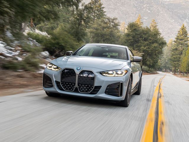 bmw-i4