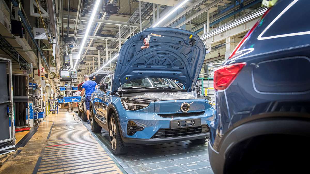volvo-electric-cars