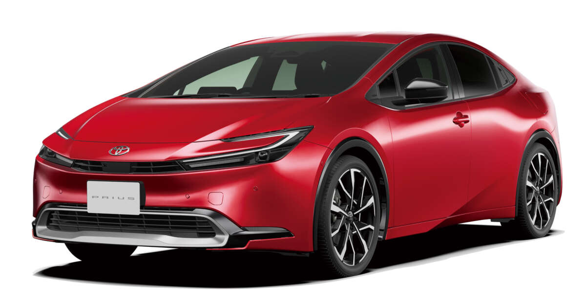toyota-prius-phev-exterior