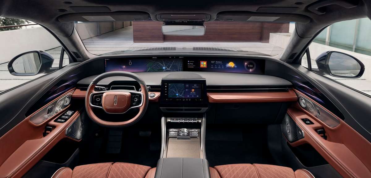 Lincoln 2024 Nautilus interior