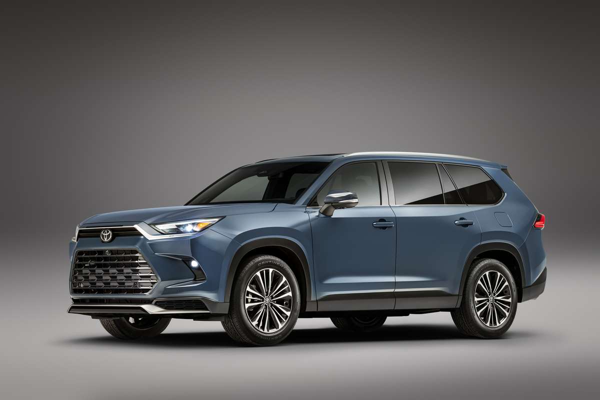toyota-highlander-2024