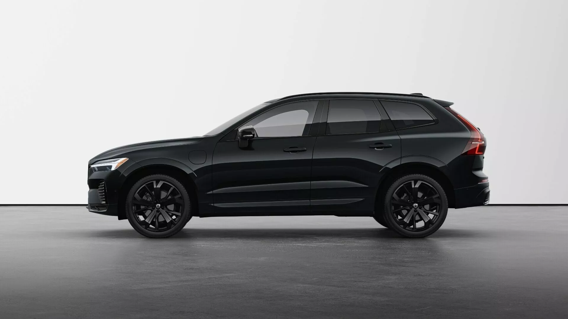 فولفو-XC60