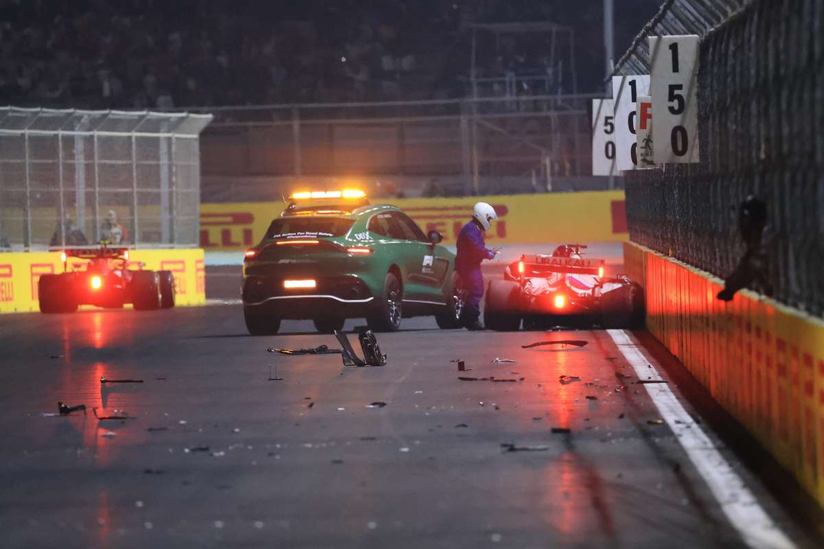 Saudi-formula1-accidents