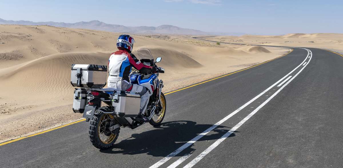 شكل هوندا CRF1100 2020