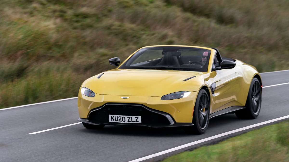  Aston-Martin-Vantage