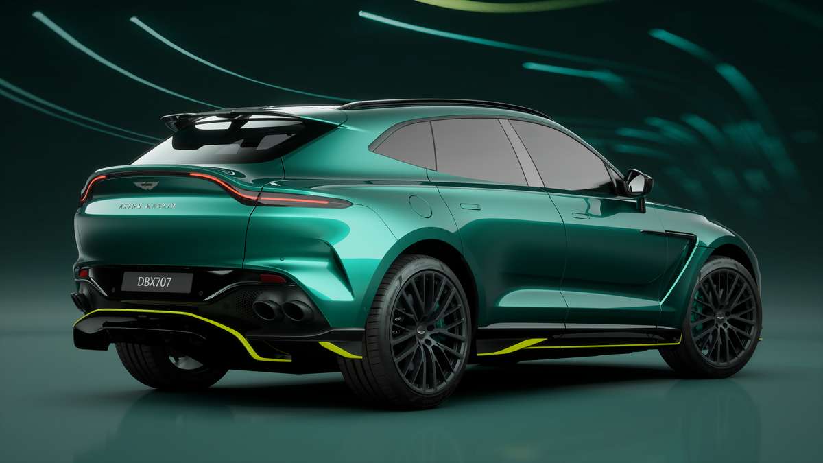 Aston Martin DBX 707