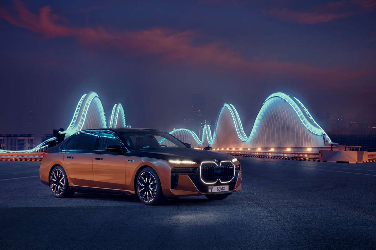 bmw-i7-m70-xdrive