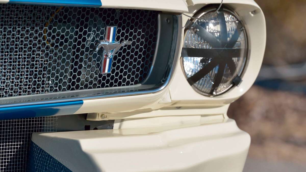 Shelby-Mustang-GT350R