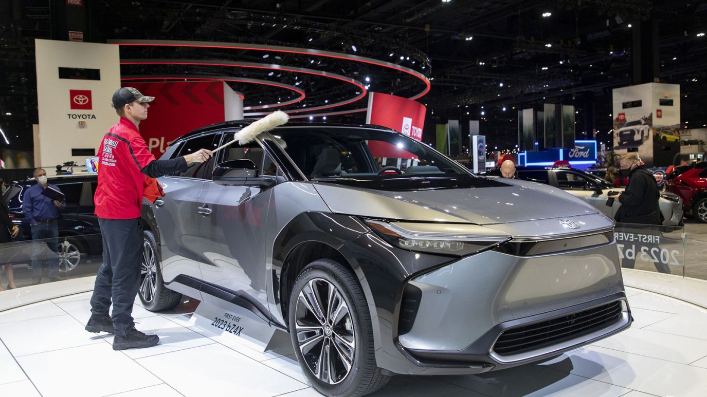  2023 Toyota bZ4X