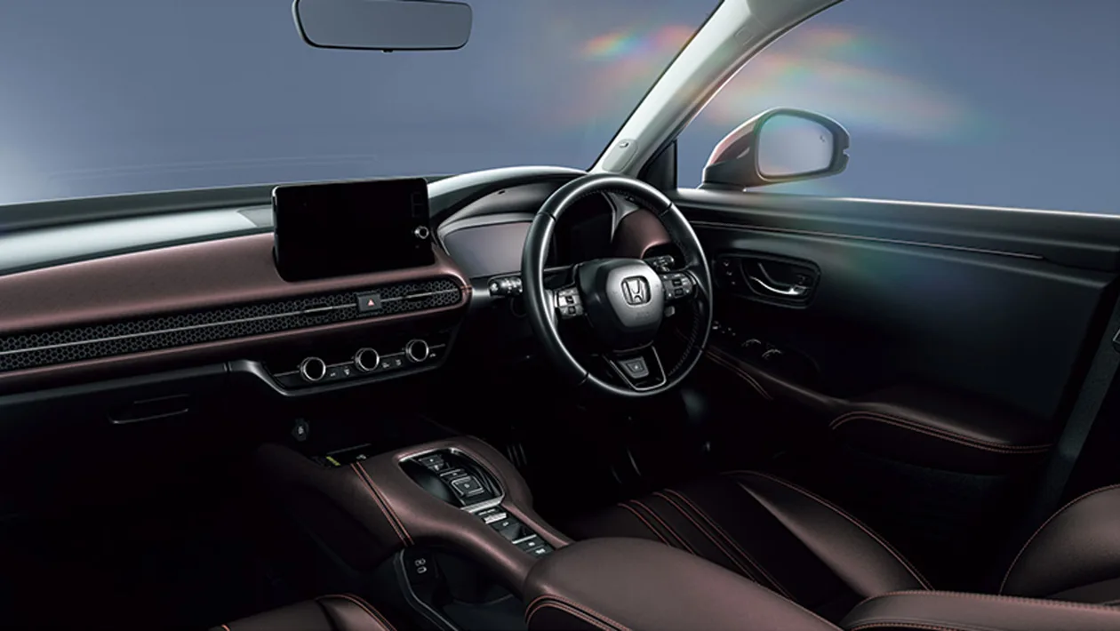 مقصورة هوندا ZR-V 2023 الجديدة