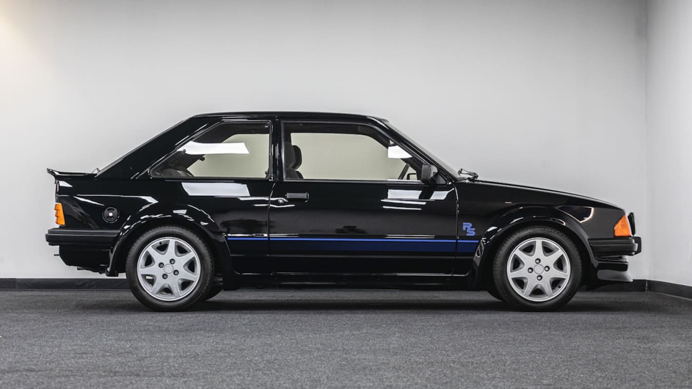  Ford Escort الأميرة ديانا