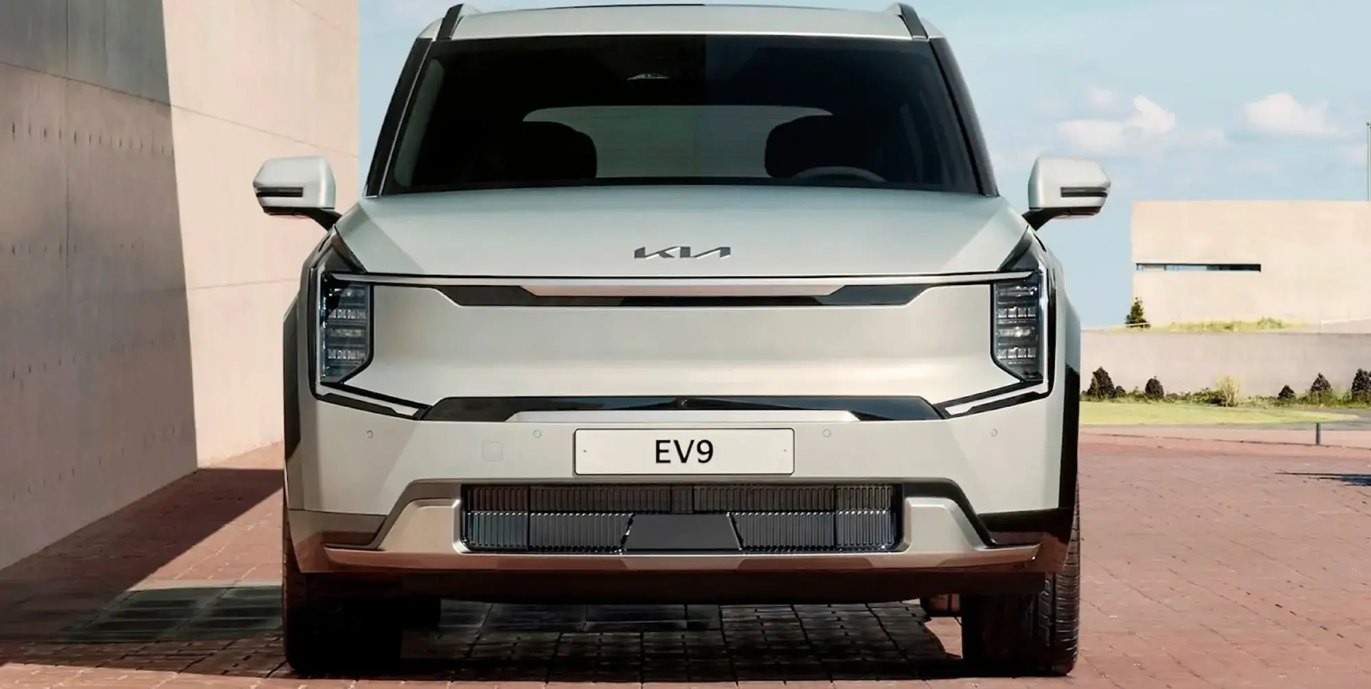 EV9