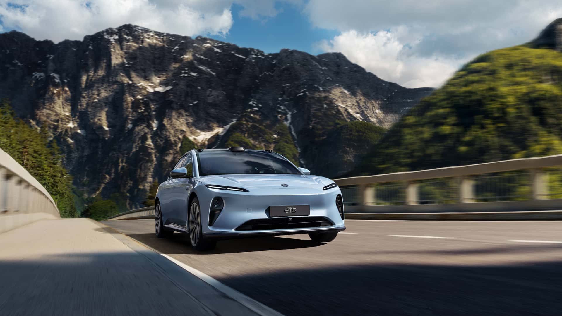 نيو-ET5 Touring-واغن
