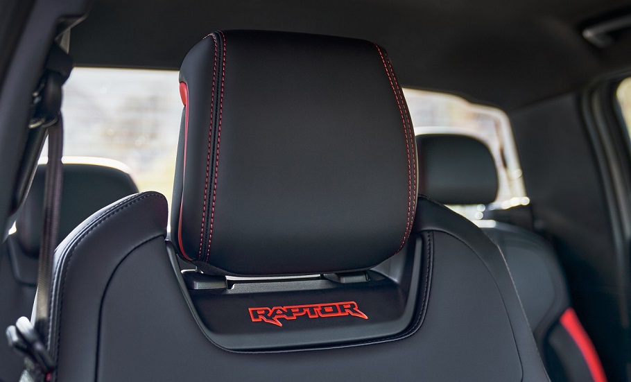 ranger-raptor-seats