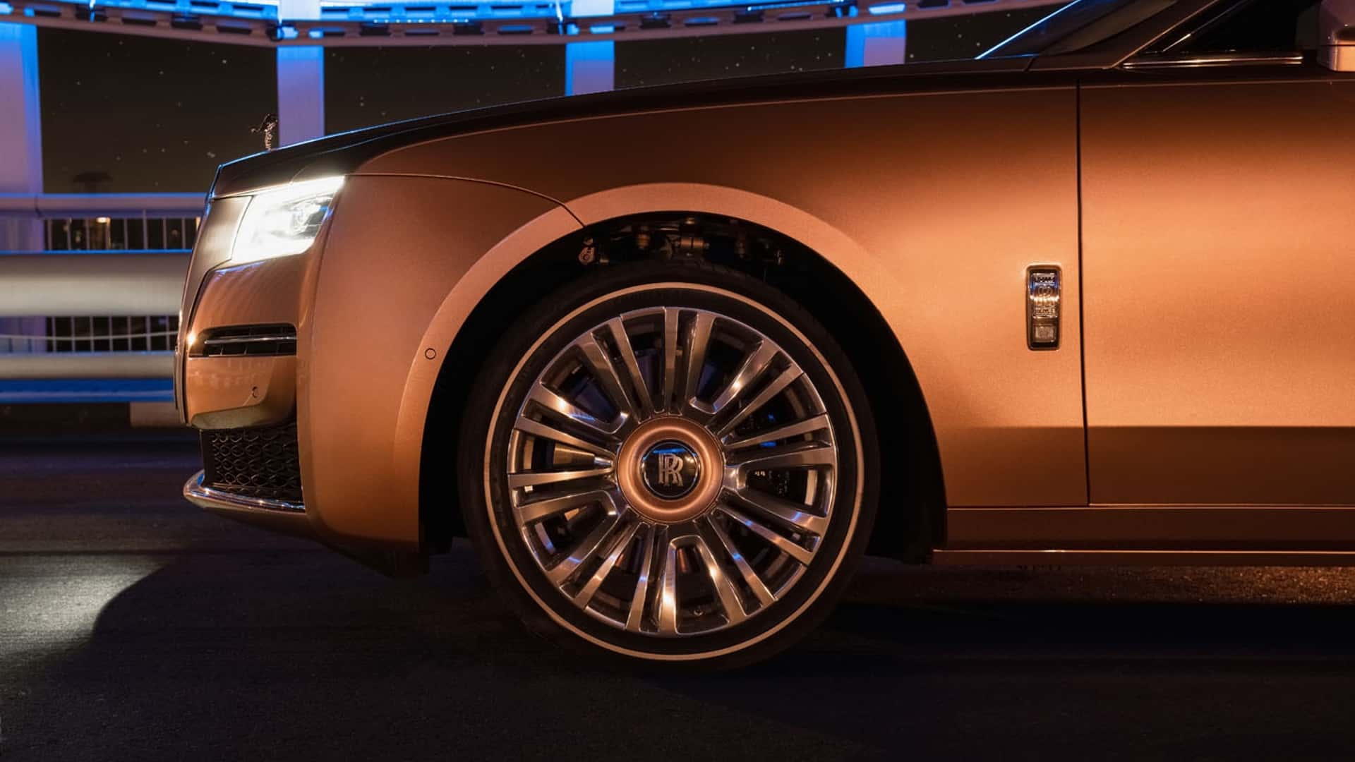 rolls-royce-ghost-extended-wheels