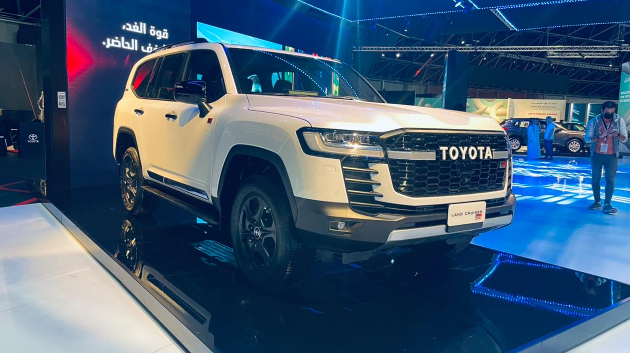 تويوتا-لاندكروزر-GR-Sport-2022